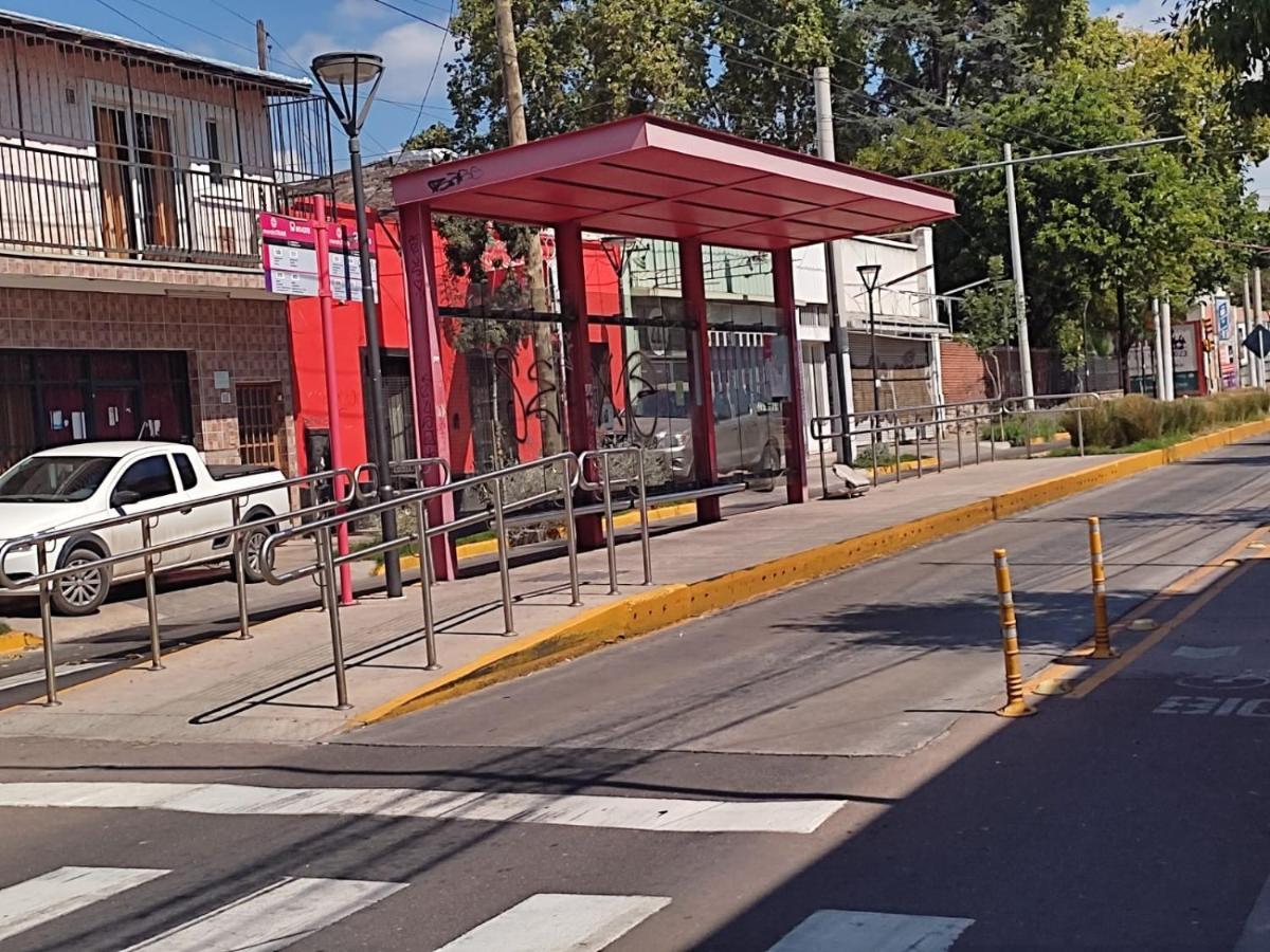 Departamento Amplio En Mendoza Leilighet Eksteriør bilde